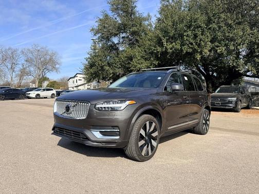 2024 Volvo XC90 Recharge Plug-In Hybrid T8 Plus 6-Seater