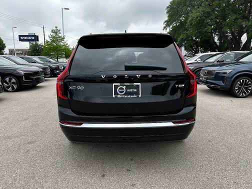 2025 Volvo XC90 Plug-In Hybrid T8 Ultra 7-Seater