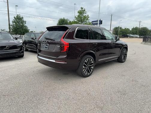 2025 Volvo XC90 Plug-In Hybrid T8 Ultra 7-Seater