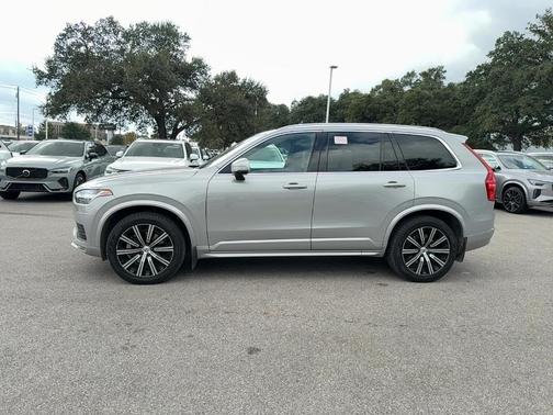 2023 Volvo XC90 B5 Core