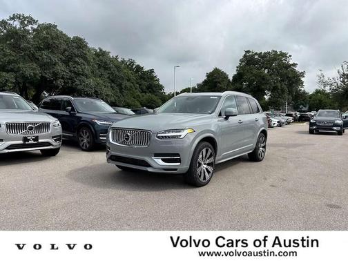 2025 Volvo XC90 Plug-In Hybrid T8 Core 7-Seater