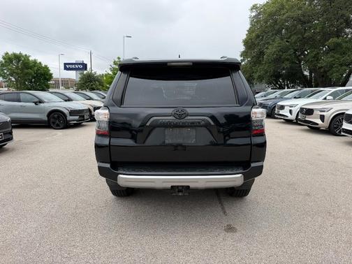 Midnight Black 2016 Toyota 4Runner Trail