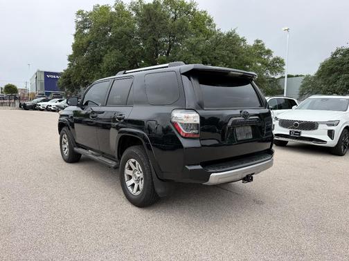 Midnight Black 2016 Toyota 4Runner Trail