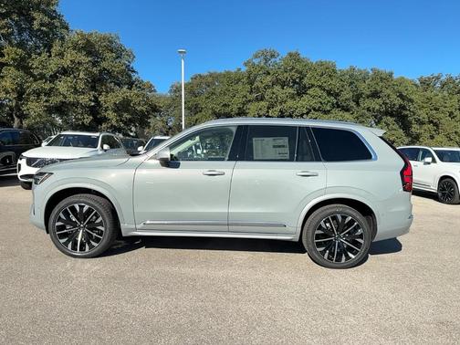2026 Volvo XC90 B6 Ultra 7-Seater