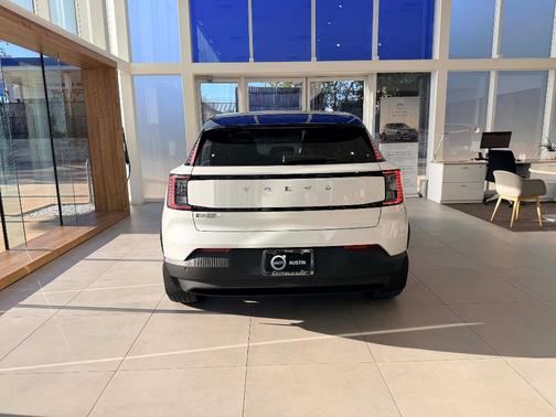 2026 Volvo EX30 Twin Motor Plus