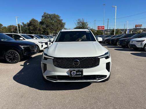 2026 Volvo XC90 B6 Plus 7-Seater