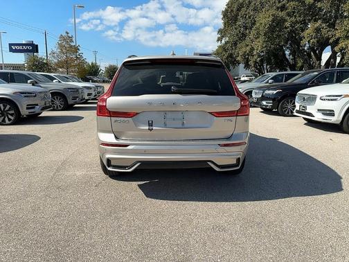 2025 Volvo XC60 Plug-In Hybrid T8 Core
