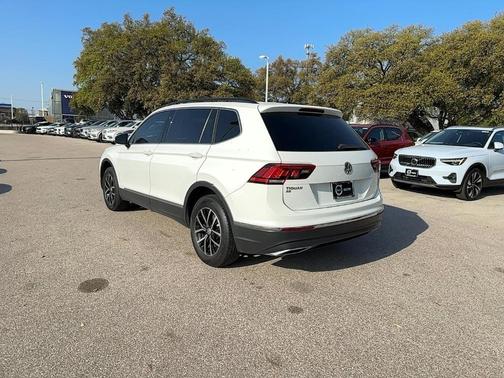 2021 Volkswagen Tiguan 2.0T SE