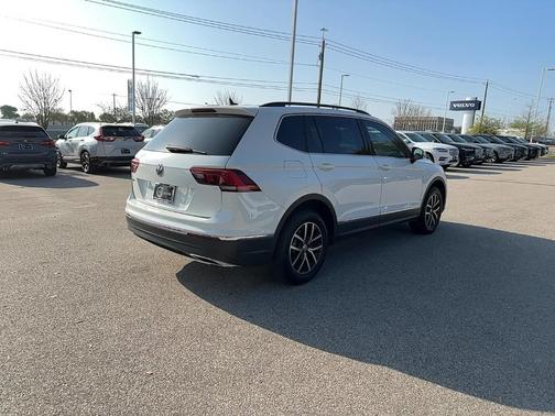 2021 Volkswagen Tiguan 2.0T SE