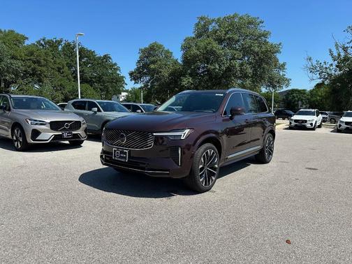 2025 Volvo XC90 B6 Ultra