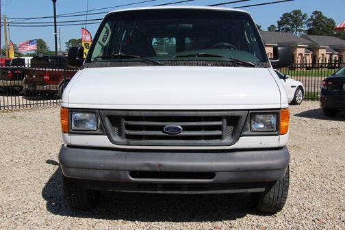 Oxford White Clearcoat 2006 Ford E250 Cargo
