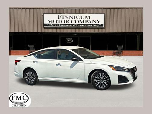 2025 Nissan Altima 2.5 SV