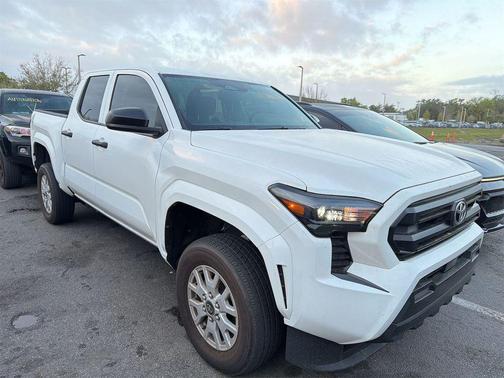 2024 Toyota Tacoma SR