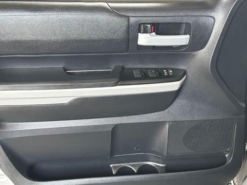 Silver Sky Metallic 2019 Toyota Tundra SR5