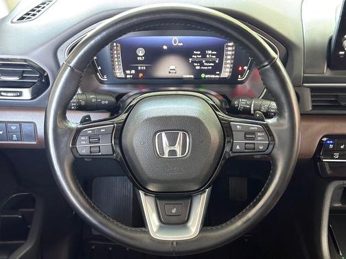 Platinum White Pearl 2024 Honda Pilot Elite