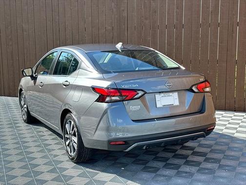 2024 Nissan Versa 1.6 SV