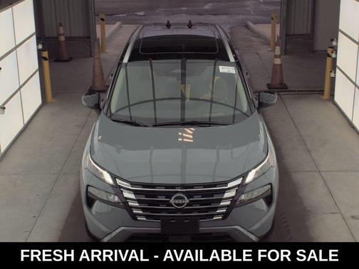 2025 Nissan Rogue SL