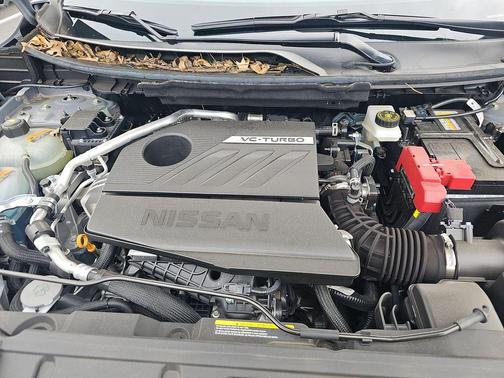 2025 Nissan Rogue SL