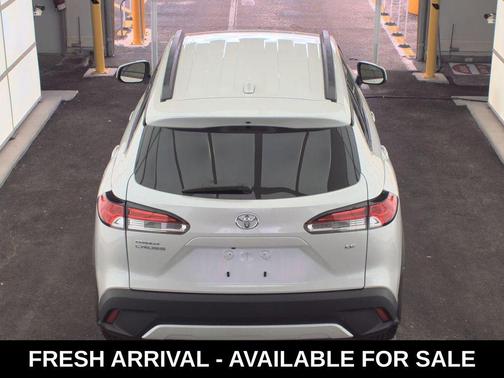 2024 Toyota Corolla Cross LE