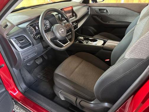 2022 Nissan Rogue S