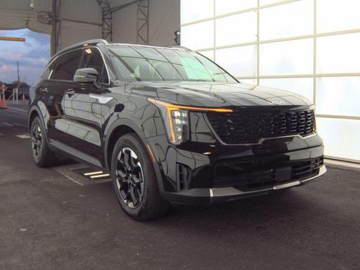Ebony Black 2024 Kia Sorento S