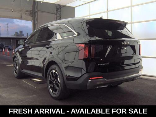 Ebony Black 2024 Kia Sorento S