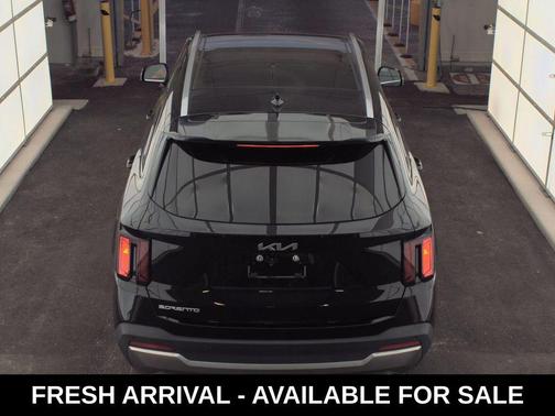 Ebony Black 2024 Kia Sorento S