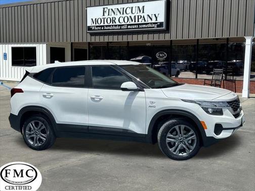 2023 Kia Seltos LX