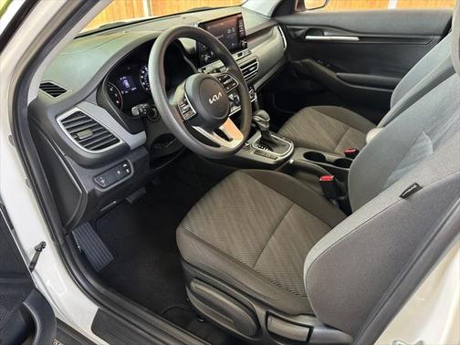 2023 Kia Seltos LX
