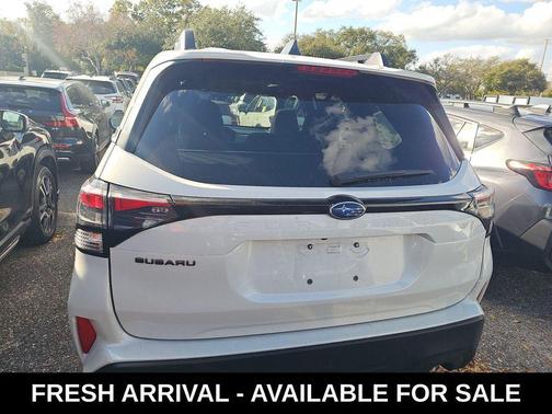 Crystal White Pearl 2025 Subaru Forester Premium