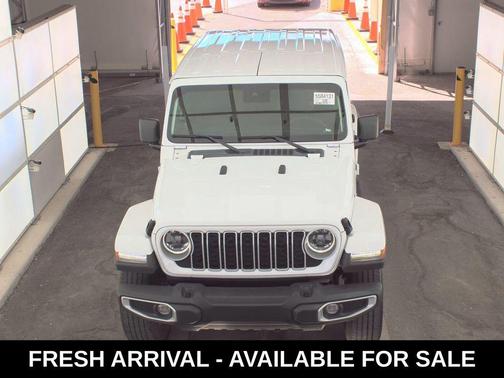 2024 Jeep Wrangler 4-Door Sahara 4x4