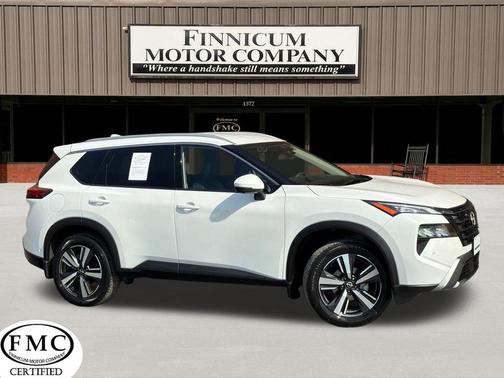 2025 Nissan Rogue SL