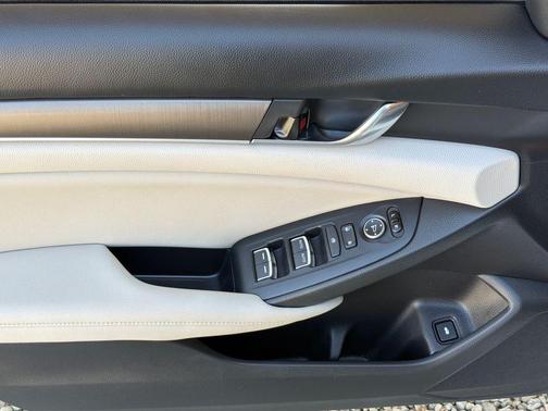 2020 Honda Accord LX 1.5T