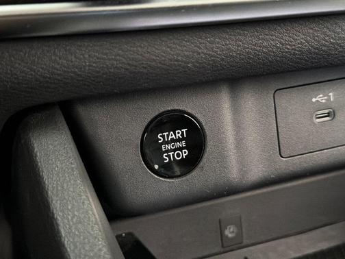 Boulder Gray Pearl 2025 Nissan Rogue SL