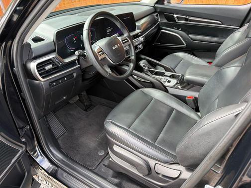 2024 Kia Telluride LX