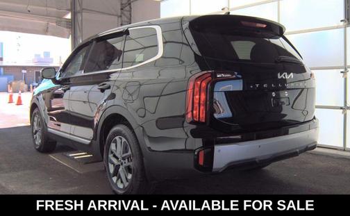 2024 Kia Telluride LX