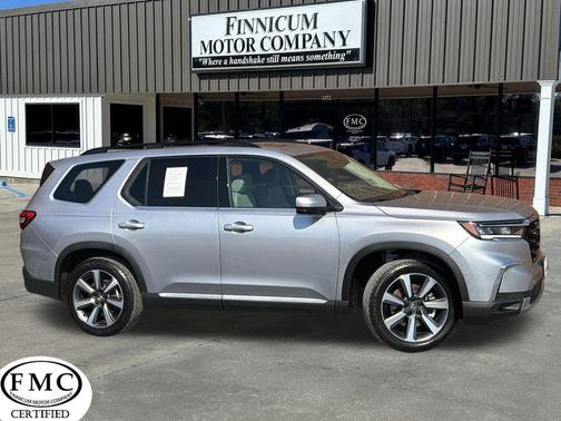 2025 Honda Pilot Elite