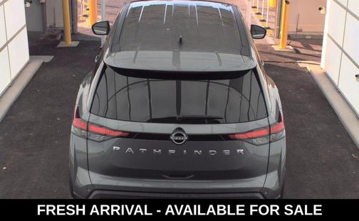 2024 Nissan Pathfinder S FWD