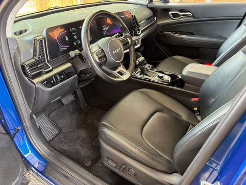 Sapphire Blue 2025 Kia Sportage EX