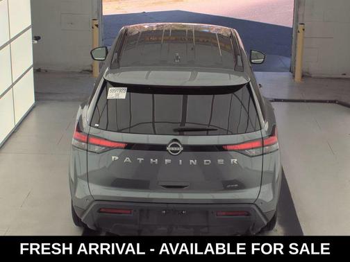 2025 Nissan Pathfinder SV 4WD