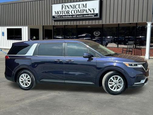 2022 Kia Carnival LXS