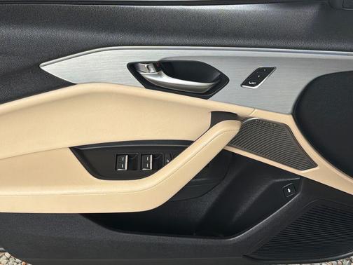 Platinum White Pearl 2022 Acura TLX Technology
