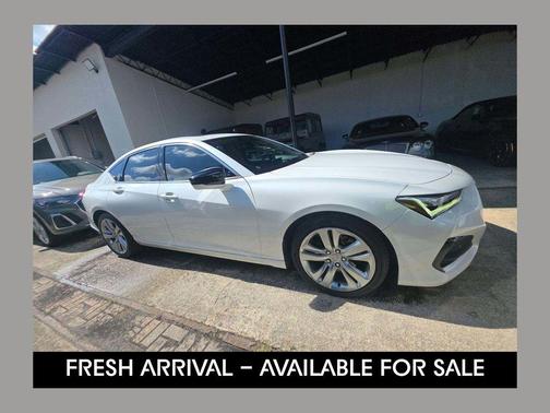 Platinum White Pearl 2022 Acura TLX Technology