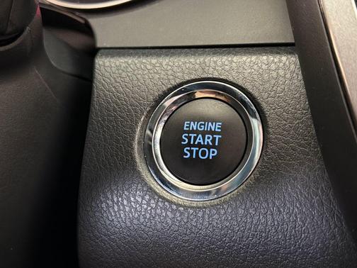 Celestial Silver Metallic 2022 Toyota Camry XSE