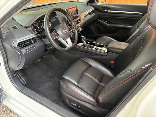 2025 Nissan Altima SR AWD