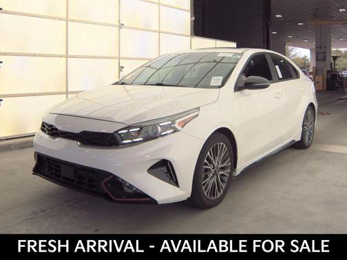 Snow White Pearl 2023 Kia Forte GT-Line