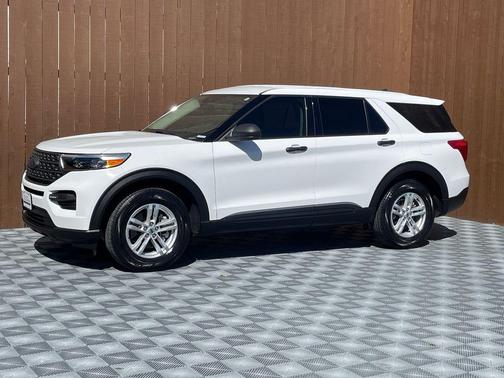 2022 Ford Explorer Base