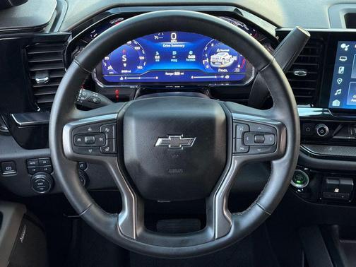 2024 Chevrolet Silverado 2500 4WD Crew Cab Standard Bed ZR2