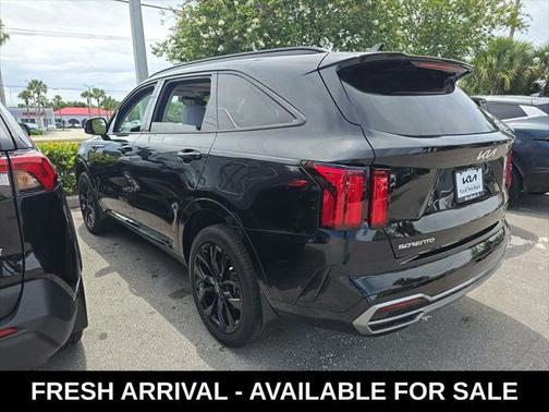 2023 Kia Sorento SX