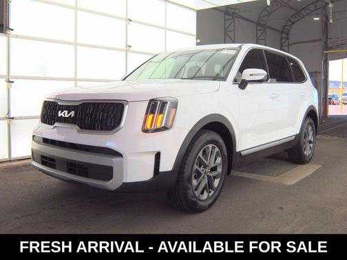 2024 Kia Telluride LX